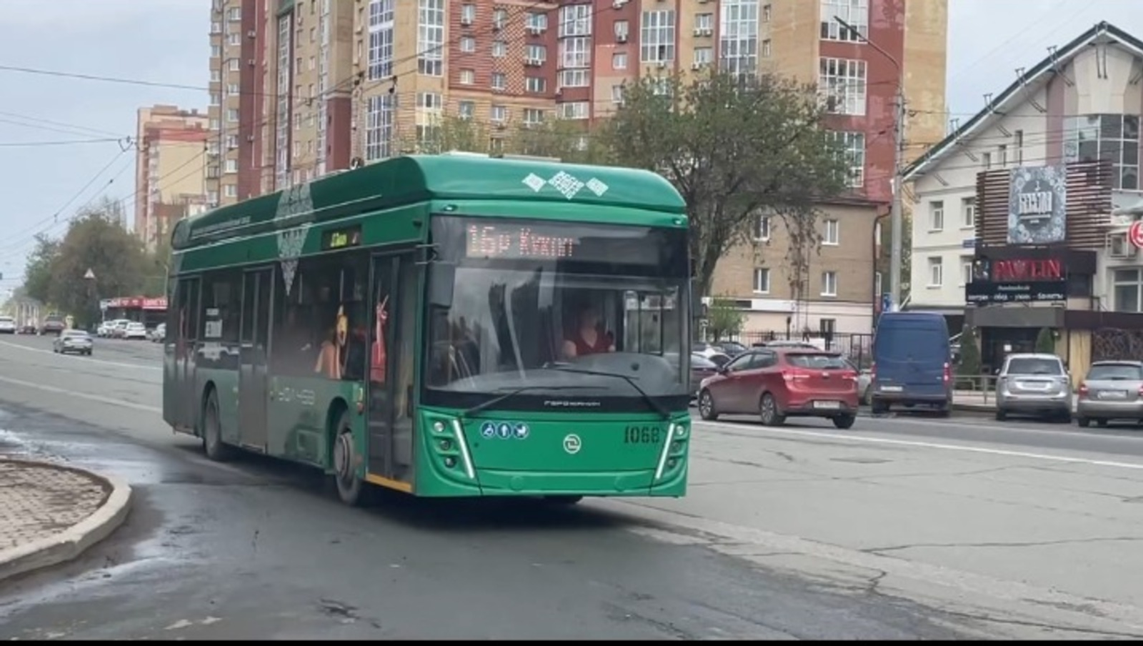 В троллейбусах Уфы прозвучат стихи о Великой Победе