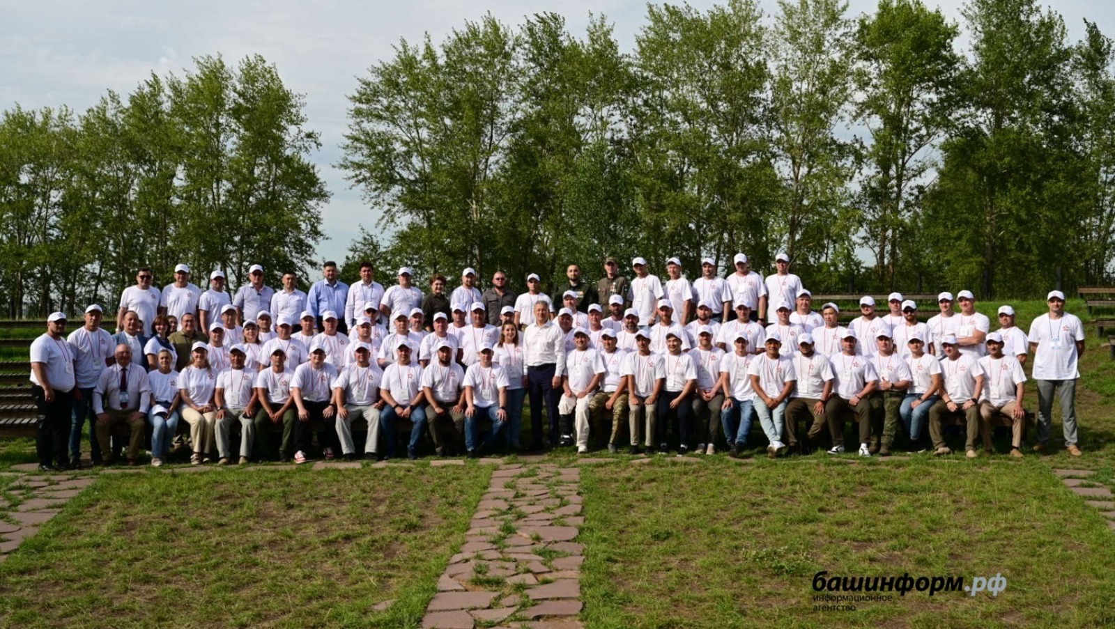 Владимир Путин поблагодарил регионы за поддержку программы «Время героев»