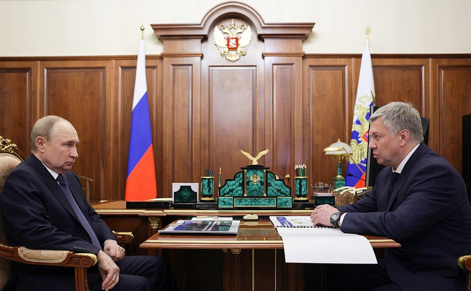 Президент Владимир Путин встретился с губернатором Ульяновской области