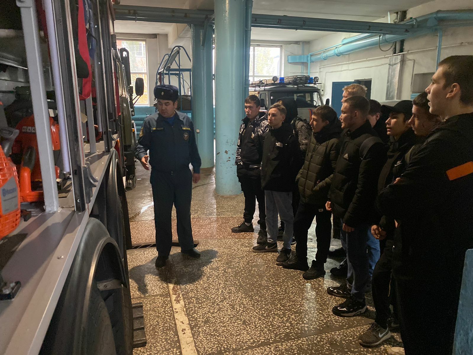 Пожарные Чишминского района провели открытый урок для студентов БАК