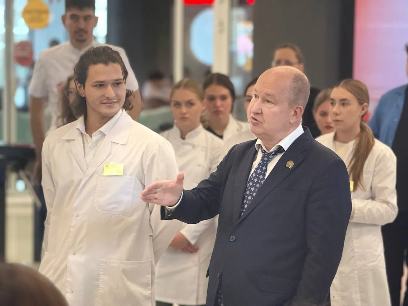 В Межвузовском кампусе Уфы открылась фотовыставка «БГМУ — жизнь в кадре»