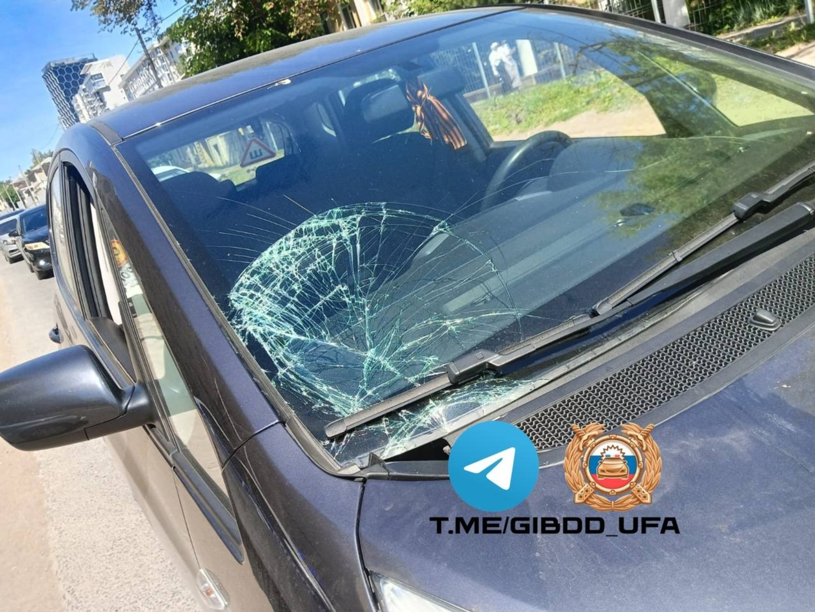 В Уфе пожилой водитель иномарки сбил школьника на «зебре»