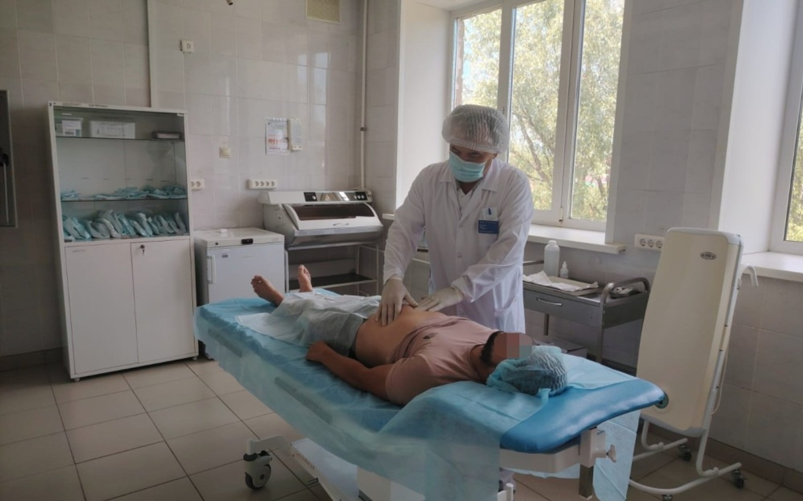 Иглинская больница Башкирии получила новый современный операционный стол