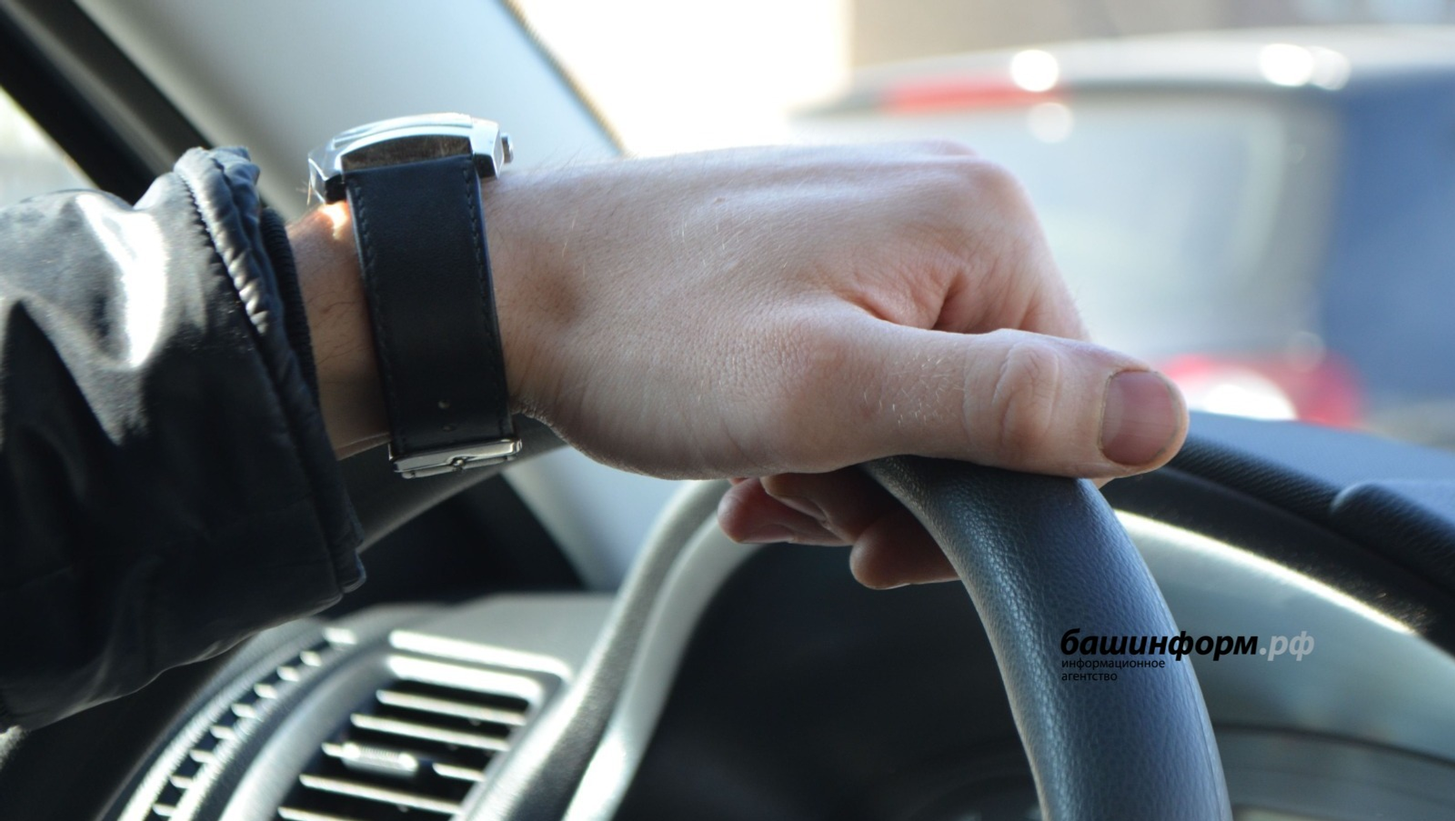 В Уфе пьяный водитель лишился двух автомобилей