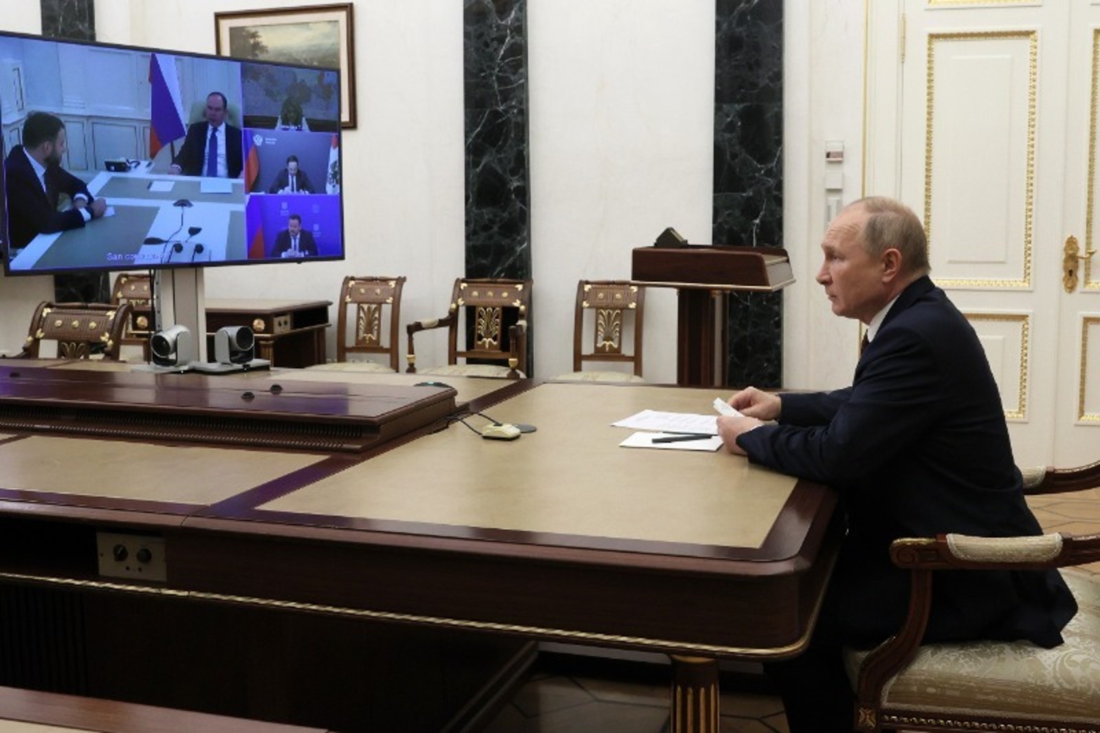 Президент Владимир Путин выступил с предложением проиндексировать пенсии выше уровня инфляции