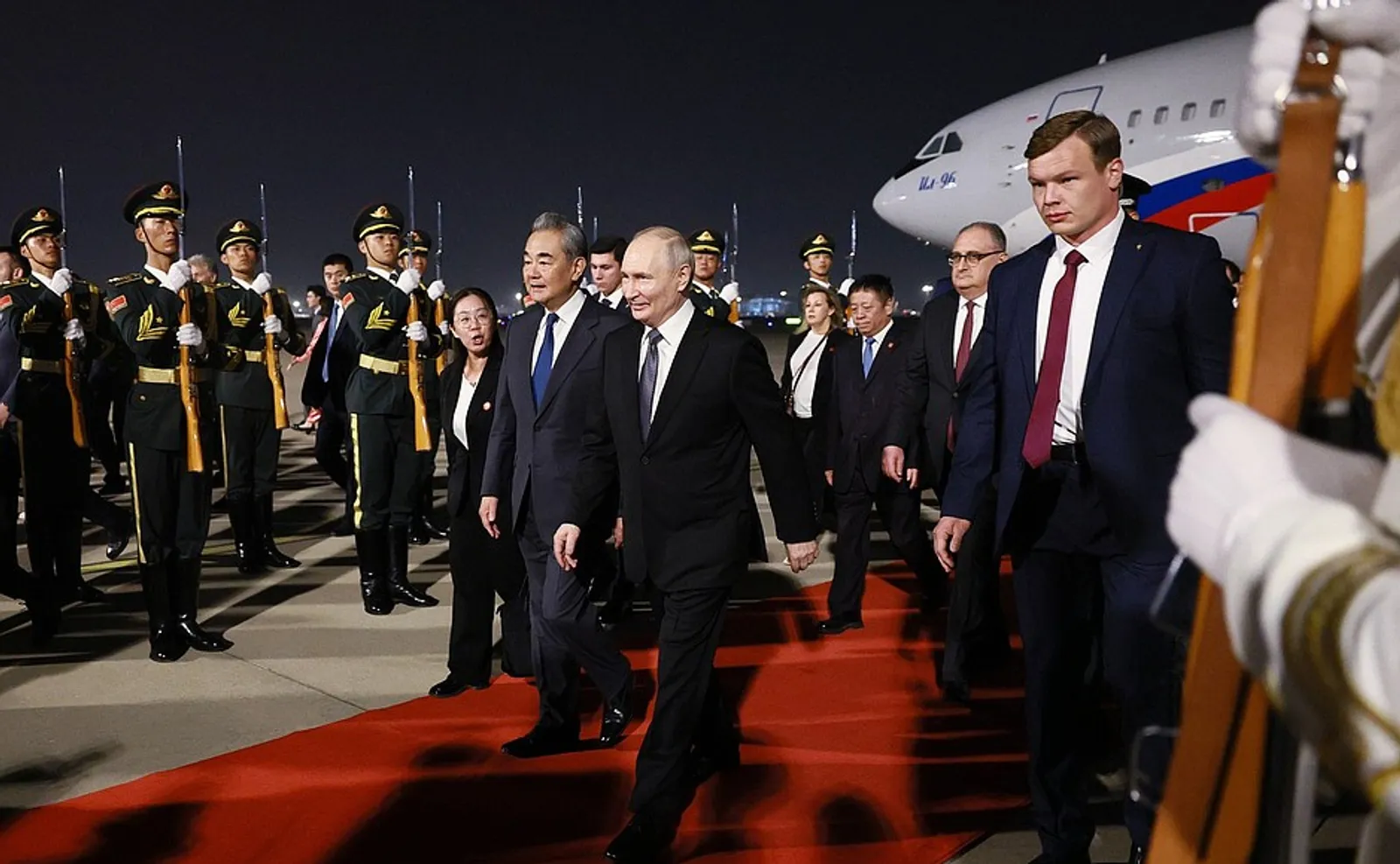 Владимир Путин прибыл в Китайскую Народную Республику с официальным визитом