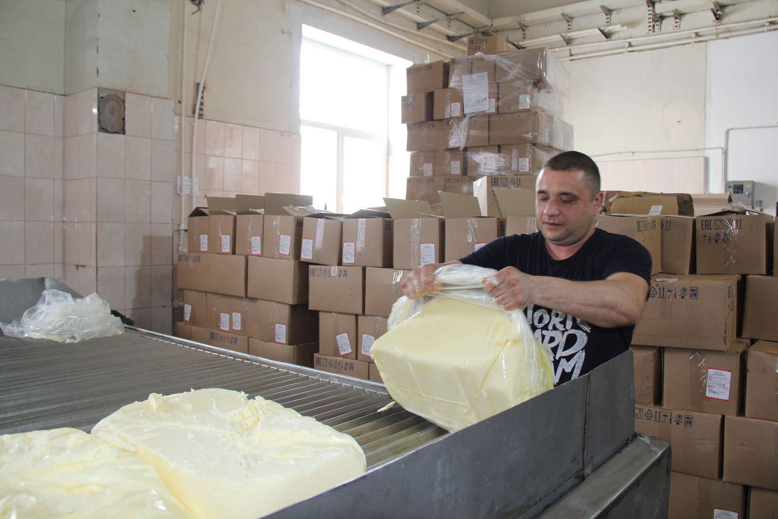 В Чишминском районе ООО «Башкирский масложировой завод» занимается производством спредов, комбинированных жиров и маргарина