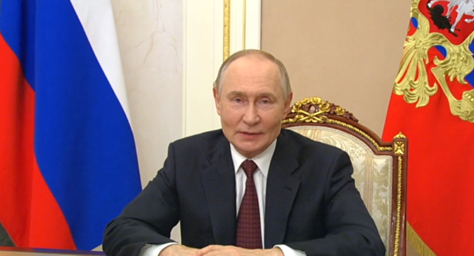 Владимир Путин поздравил педагогов с Днём учителя