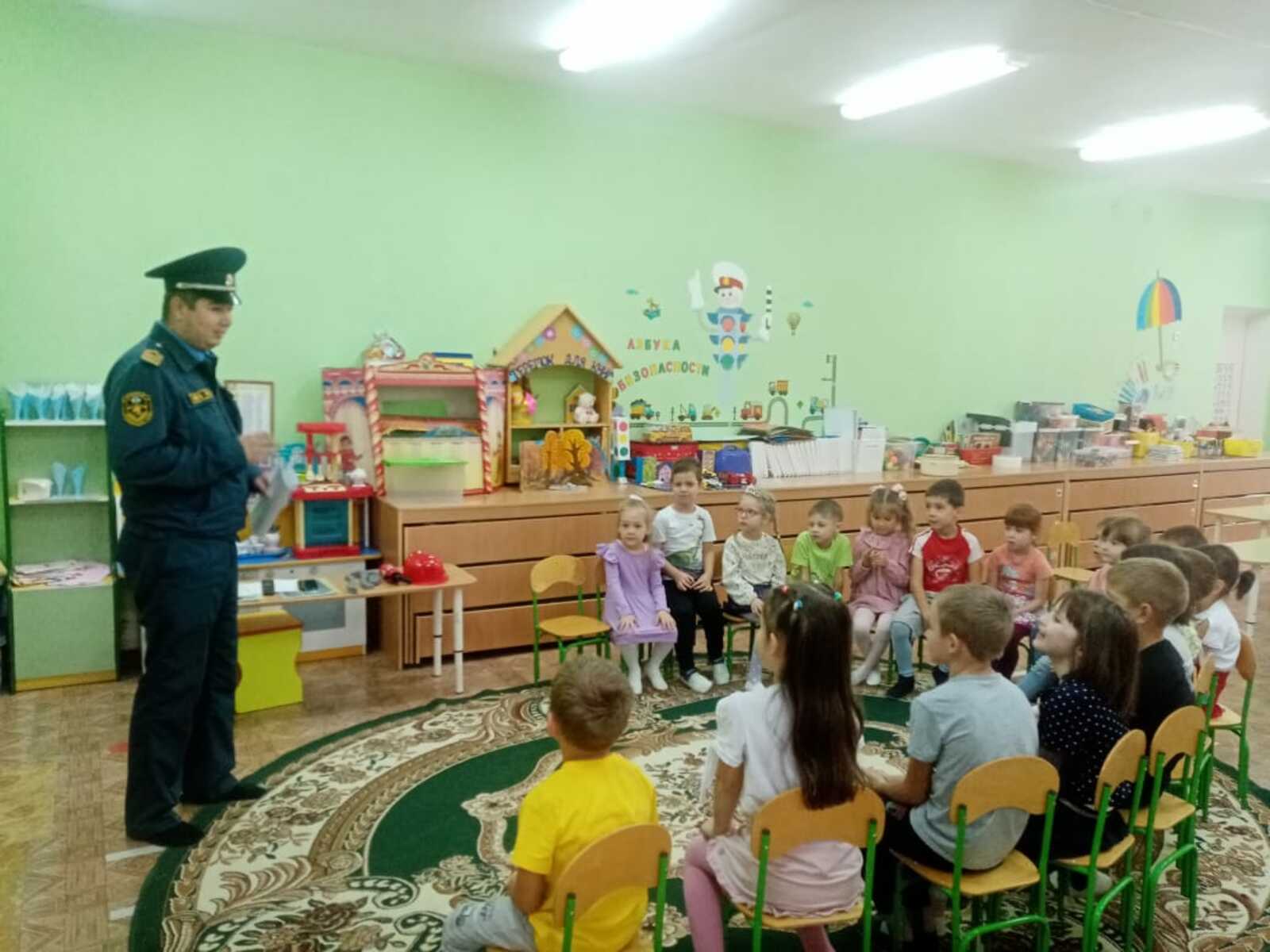 В Чишминском детском саду проведен месячник по гражданской обороне.
