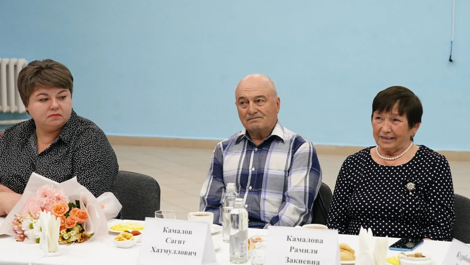 Глава Башкирии в Алкино-2 поддержал семьи погибших участников СВО