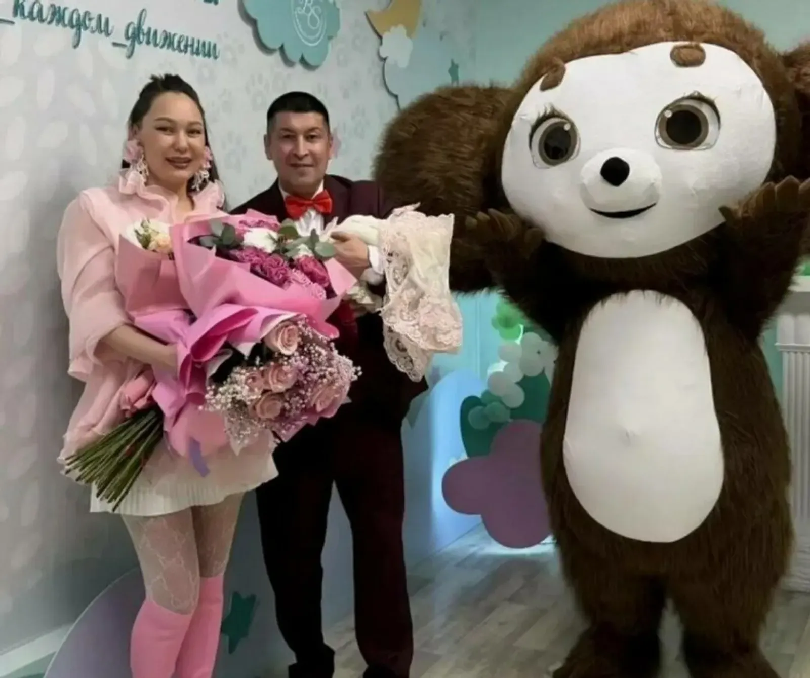 51-летний певец Рустам Гиззатуллин стал папой