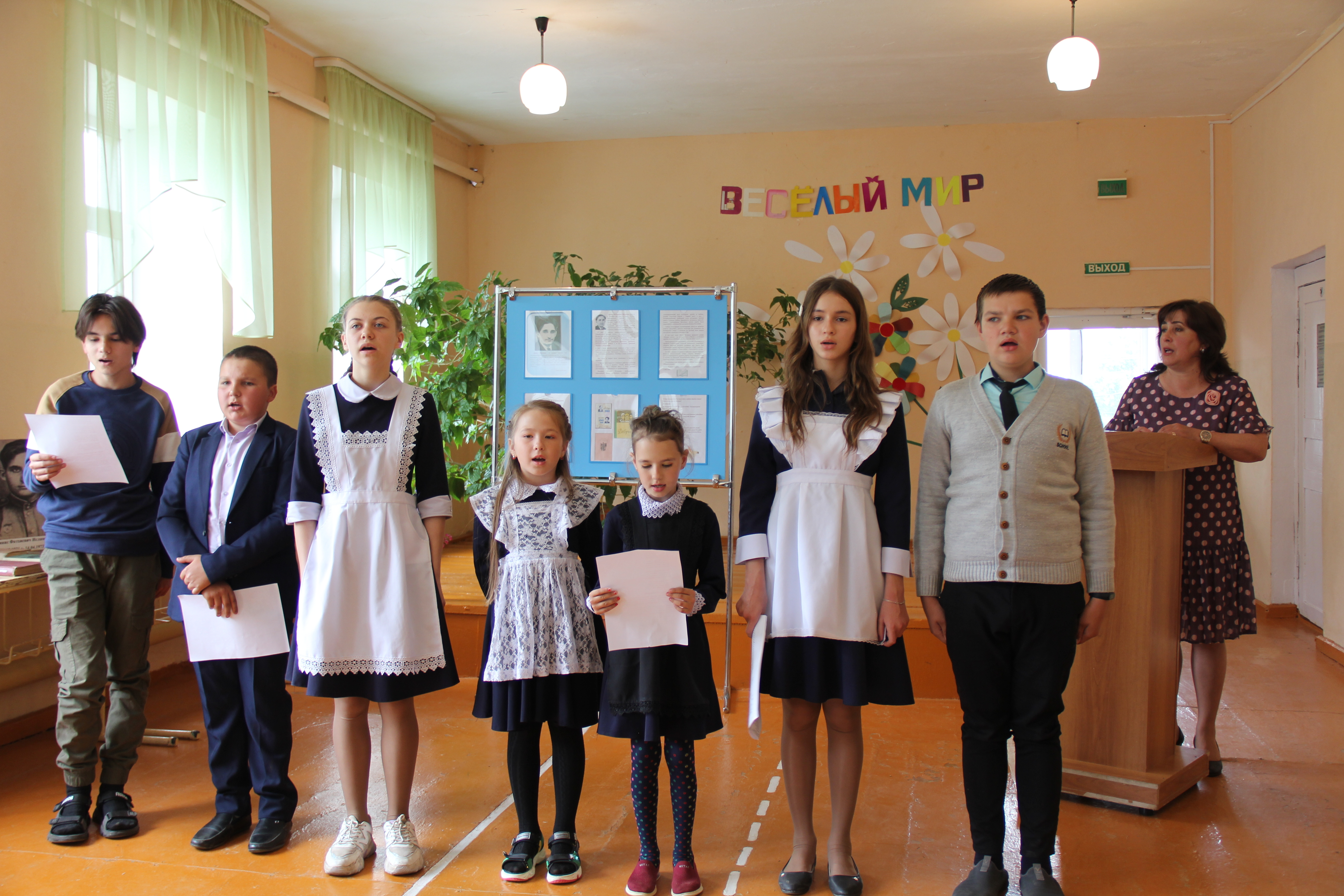 В школе села Новотроицкое Чишминского района состоялся вечер памяти писателя Диниса Исламова.