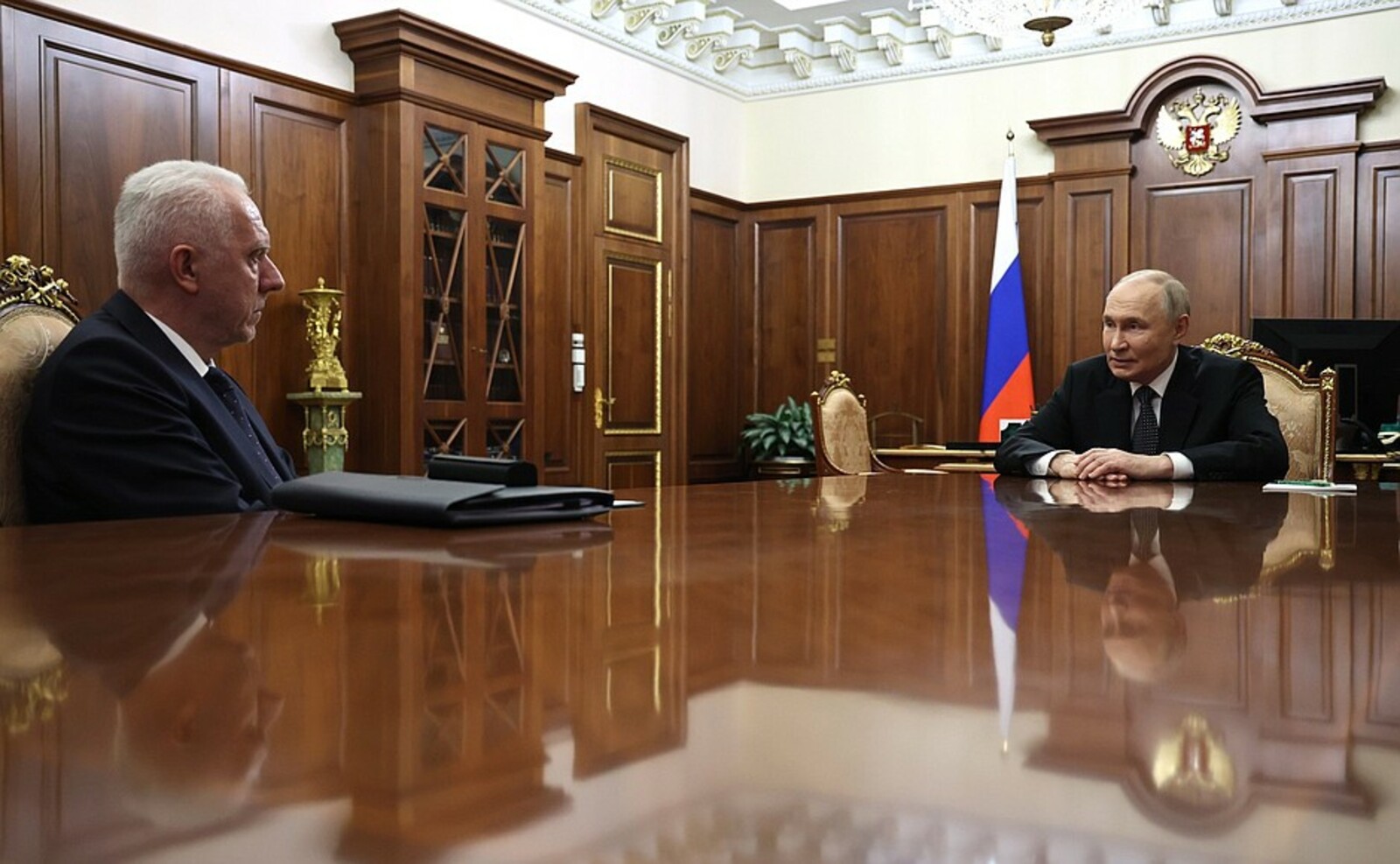 Президент провёл рабочую встречу с Генеральным прокурором РФ