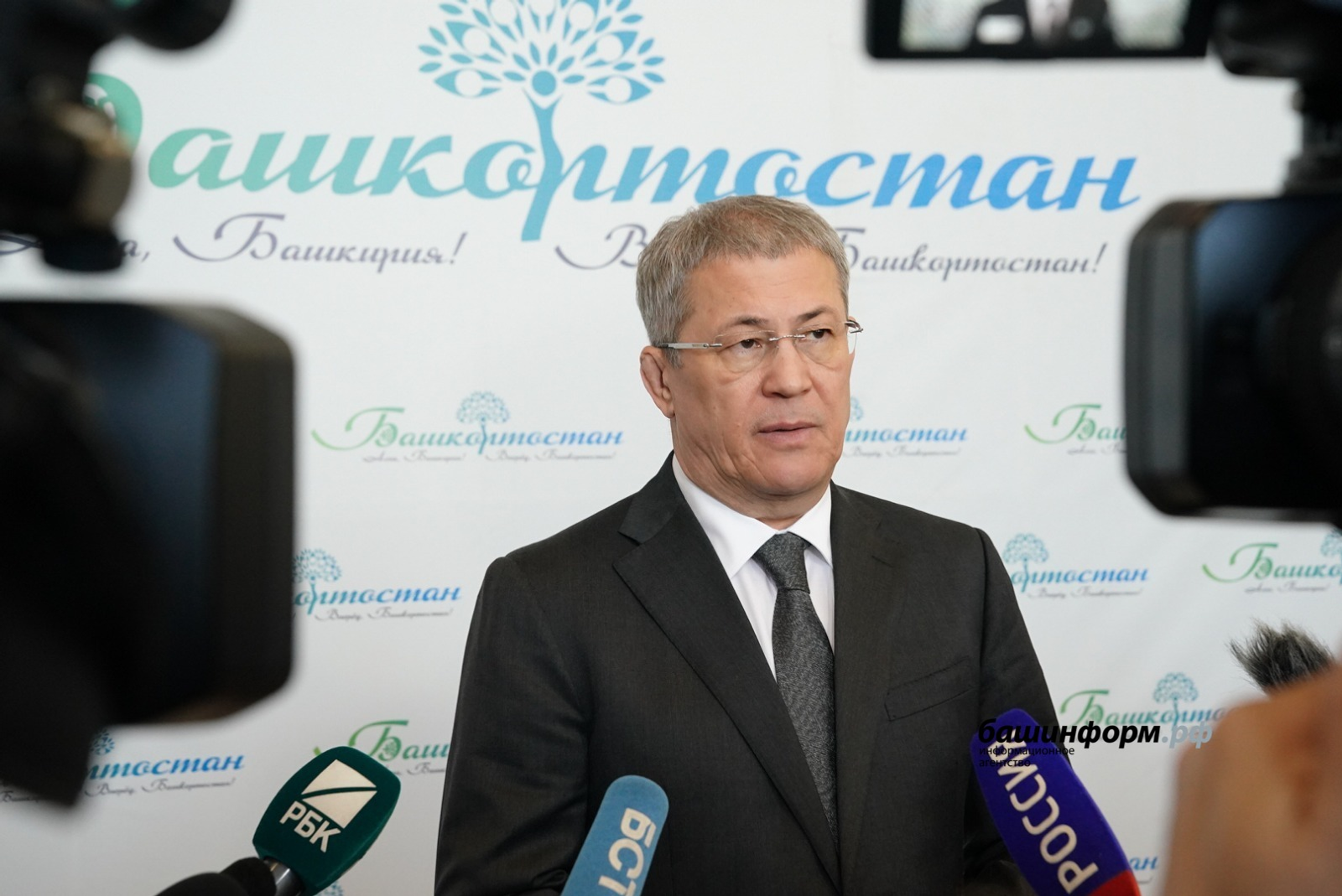 Глава Башкирии высоко оценил работу правительства в 2025 году