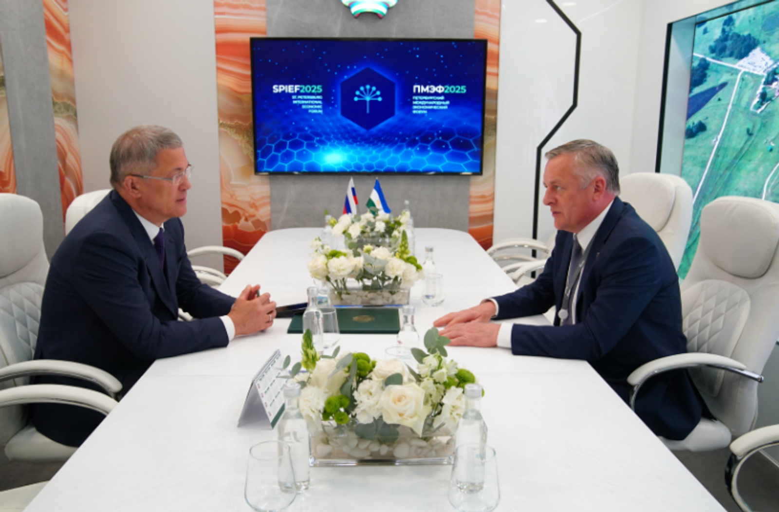 Башкортостан обсудил планы сотрудничества с «Газпром межрегионгаз»