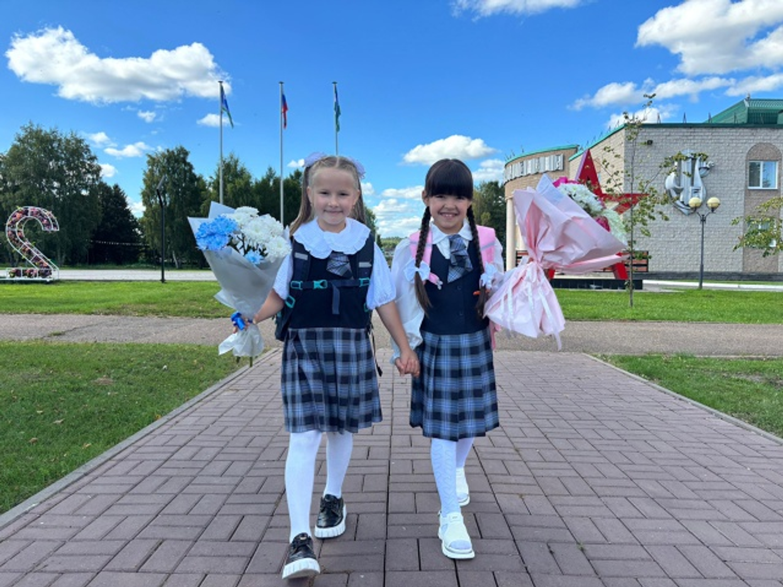 В России предлагают перенести уроки в школах на 9 утра