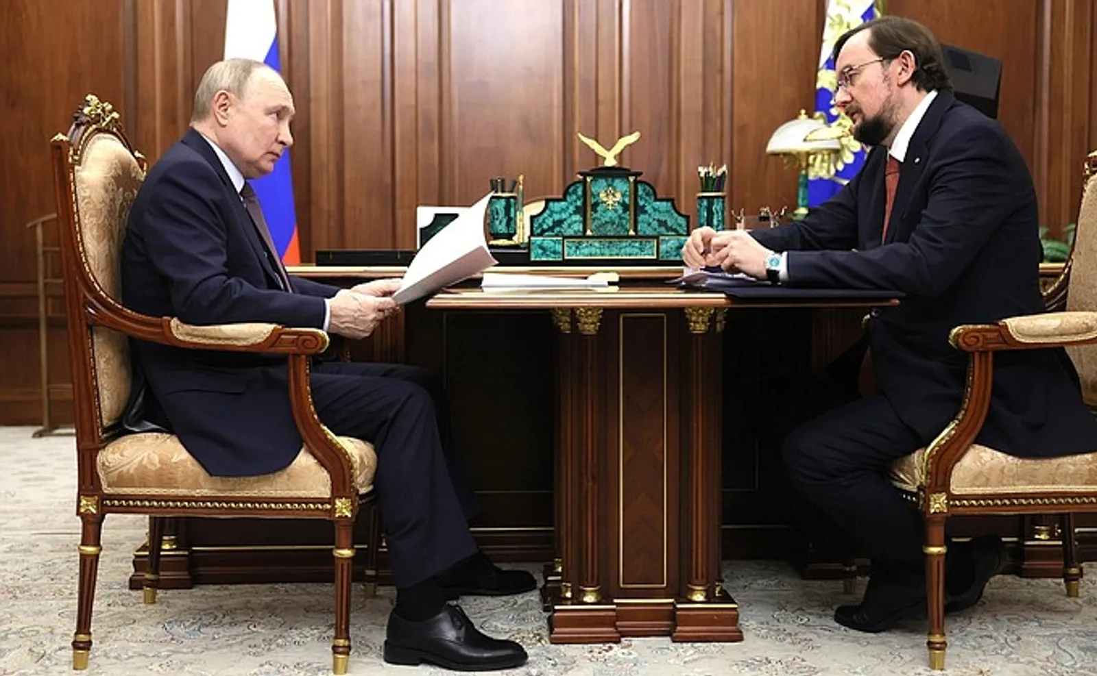 Владимир Путин провёл рабочую встречу с Алексеем Репиком